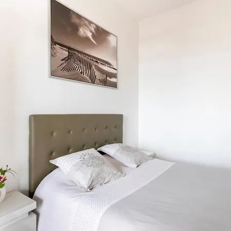 Loft Triangle Comedie, Parking Free Apartman