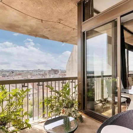 Loft Triangle Comedie, Parking Free Apartman