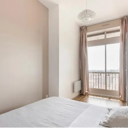 Loft Triangle Comedie, Parking Free Apartman *